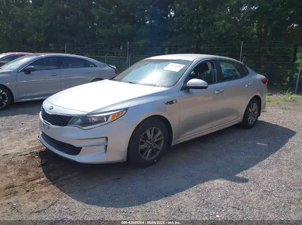 5XXGT4L16GG032137 2016 KIA OPTIMA - Image 2