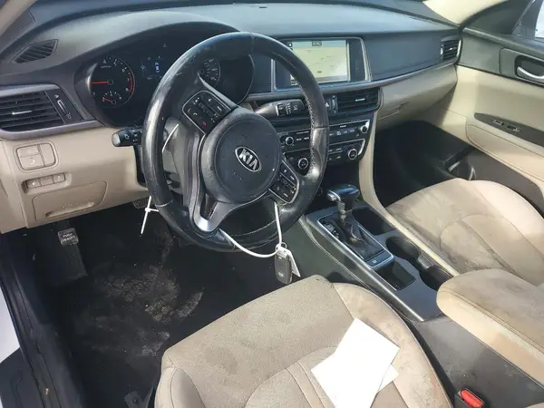 5XXGT4L16HG127511 2017 KIA OPTIMA - Image 8