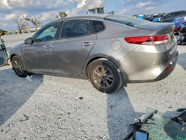 5XXGT4L16HG135320 2017 KIA OPTIMA - Image 2