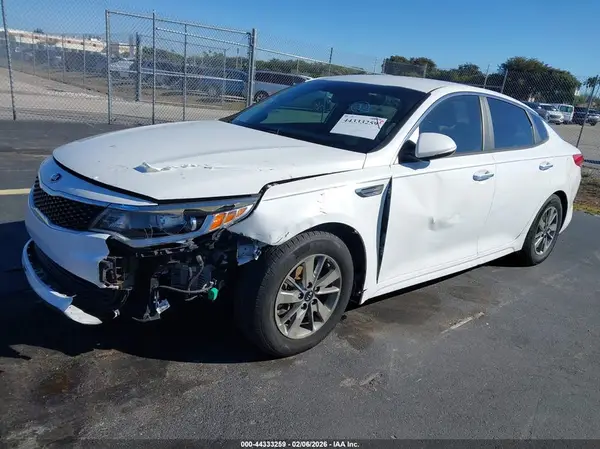5XXGT4L17GG007361 2016 KIA OPTIMA - Image 2