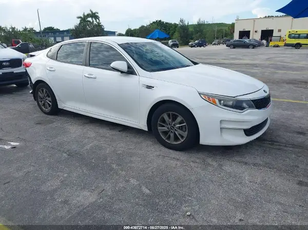 5XXGT4L17GG015007 2016 KIA OPTIMA - Image 1