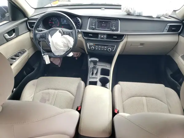 5XXGT4L17GG020661 2016 KIA OPTIMA - Image 8