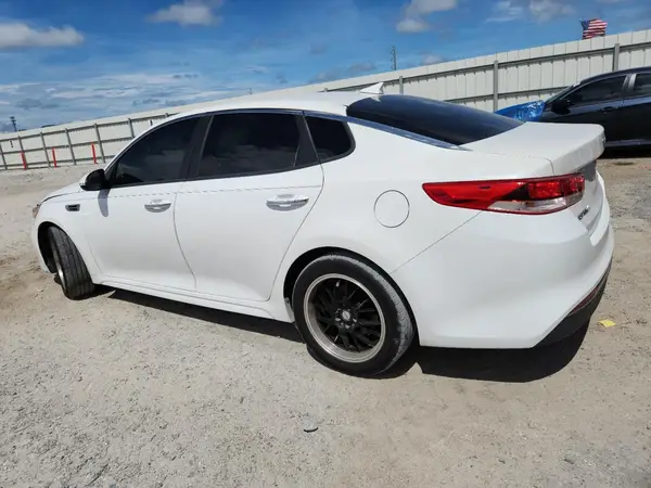 5XXGT4L17GG029859 2016 KIA OPTIMA - Image 2