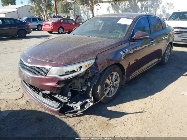 5XXGT4L17GG069147 2016 KIA OPTIMA - Image 2