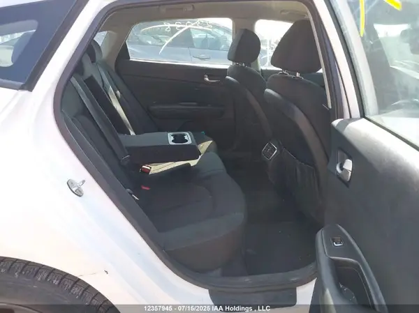 5XXGT4L17GG075921 2016 KIA OPTIMA - Image 8