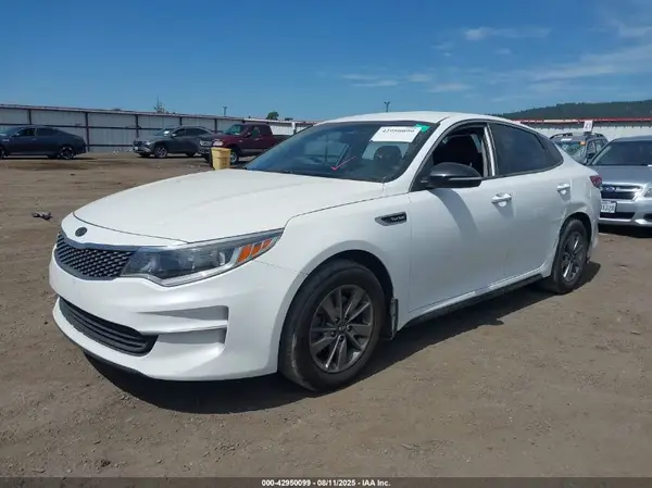 5XXGT4L17HG143104 2017 KIA OPTIMA - Image 2