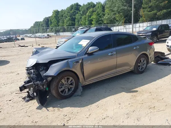 5XXGT4L17HG148609 2017 KIA OPTIMA - Image 2