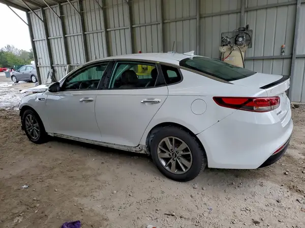 5XXGT4L17HG170545 2017 KIA OPTIMA - Image 2