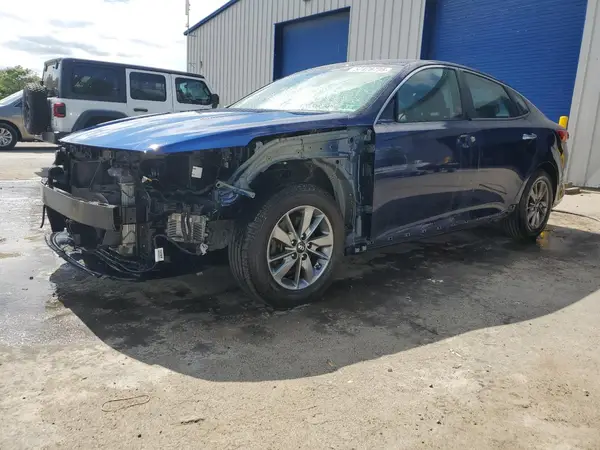 5XXGT4L17JG214341 2018 KIA OPTIMA - Image 1