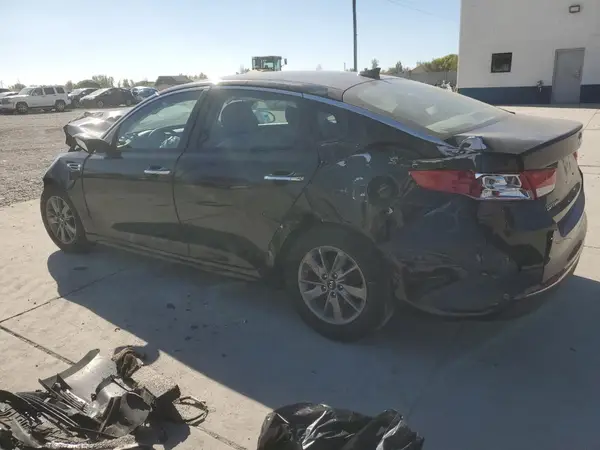 5XXGT4L18GG009636 2016 KIA OPTIMA - Image 2