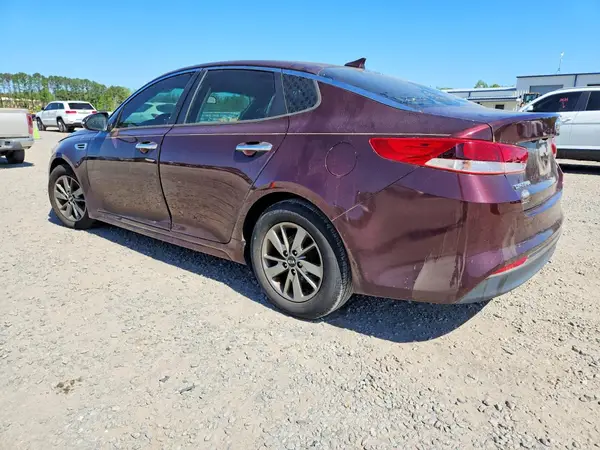 5XXGT4L18GG013573 2016 KIA OPTIMA - Image 2