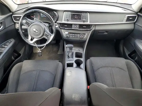 5XXGT4L18GG029627 2016 KIA OPTIMA - Image 8