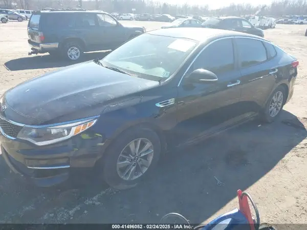 5XXGT4L18GG029739 2016 KIA OPTIMA - Image 2