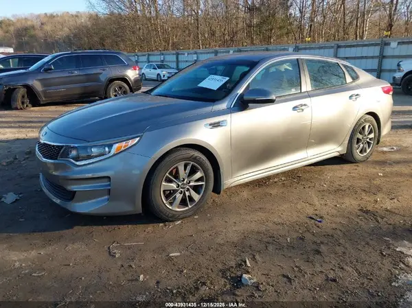 5XXGT4L18GG032365 2016 KIA OPTIMA - Image 2