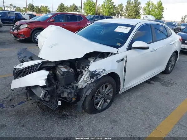 5XXGT4L18GG042474 2016 KIA OPTIMA - Image 2