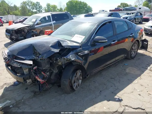5XXGT4L18GG053958 2016 KIA OPTIMA - Image 2