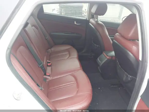 5XXGT4L18HG171039 2017 KIA OPTIMA - Image 8