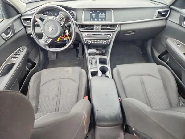 5XXGT4L18JG221069 2018 KIA OPTIMA - Image 8
