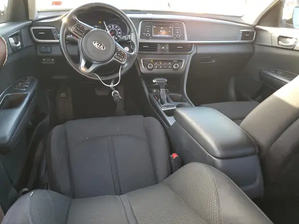 5XXGT4L19GG002551 2016 KIA OPTIMA - Image 8
