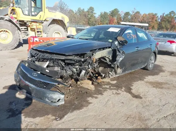 5XXGT4L19GG003957 2016 KIA OPTIMA - Image 2