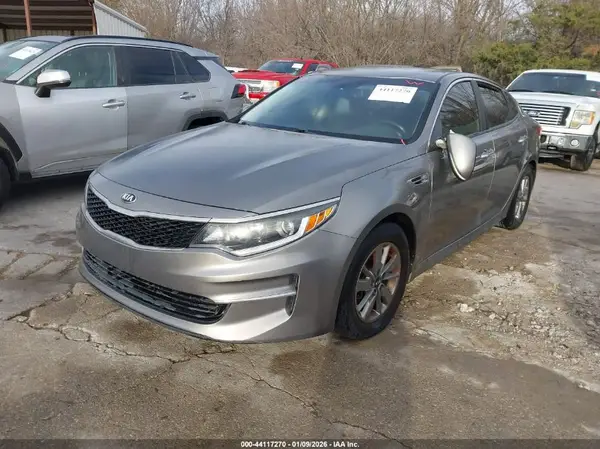 5XXGT4L19GG009600 2016 KIA OPTIMA - Image 2