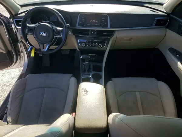 5XXGT4L19GG011296 2016 KIA OPTIMA - Image 8