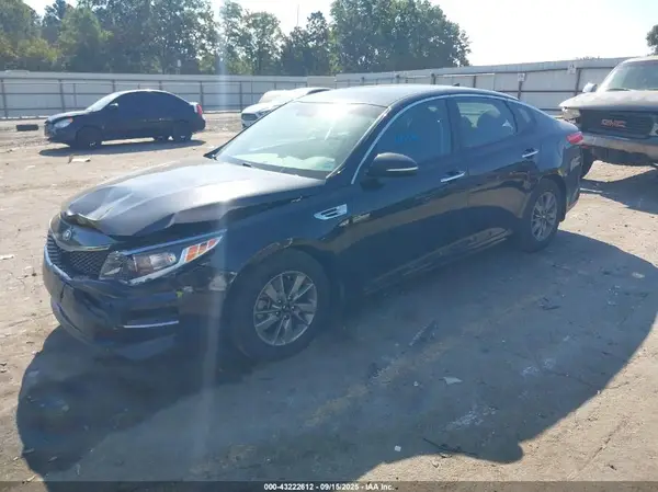 5XXGT4L19GG035744 2016 KIA OPTIMA - Image 2