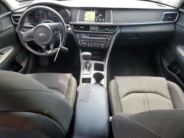 5XXGT4L19GG065682 2016 KIA OPTIMA - Image 8