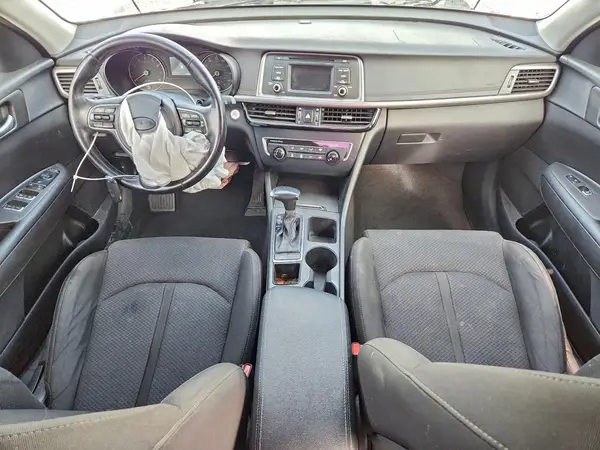 5XXGT4L19GG068954 2016 KIA OPTIMA - Image 8