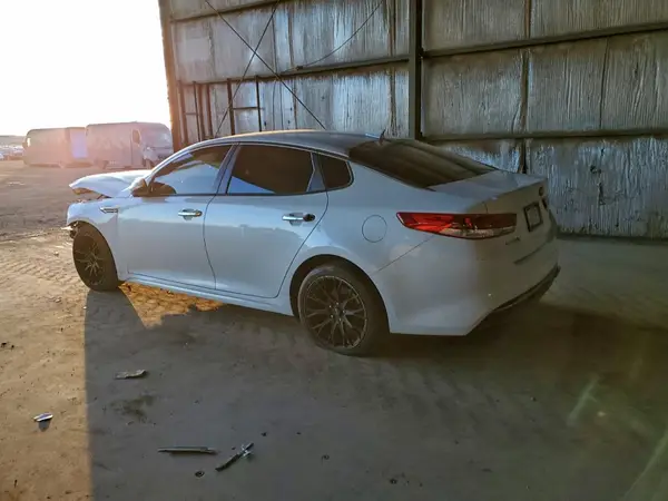 5XXGT4L19GG071059 2016 KIA OPTIMA - Image 2