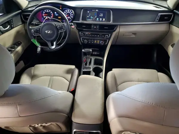 5XXGT4L19HG129656 2017 KIA OPTIMA - Image 8