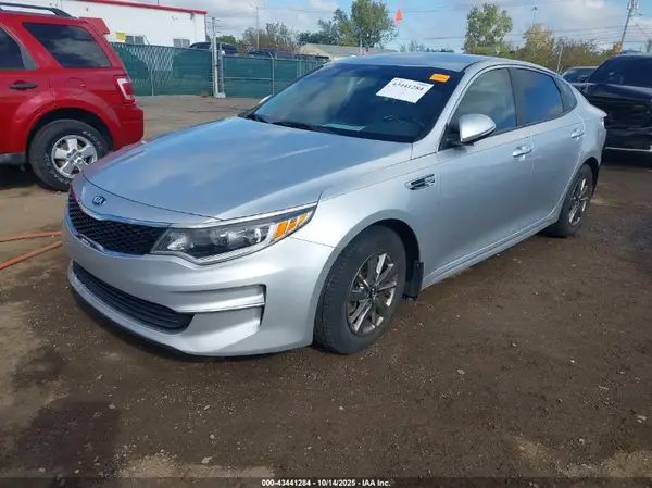 5XXGT4L1XGG005958 2016 KIA OPTIMA - Image 2