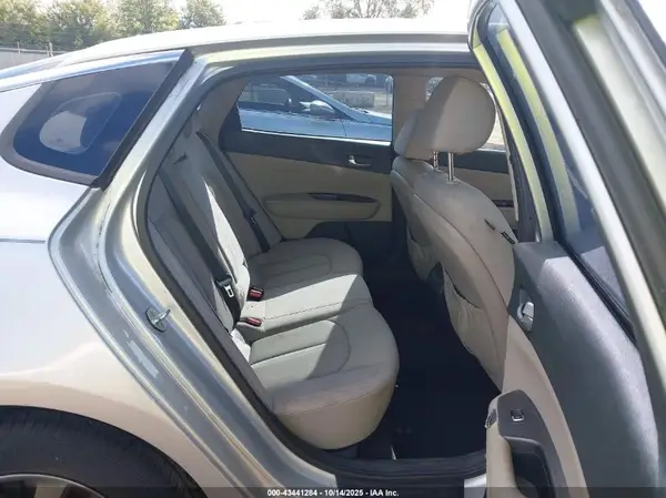 5XXGT4L1XGG005958 2016 KIA OPTIMA - Image 8