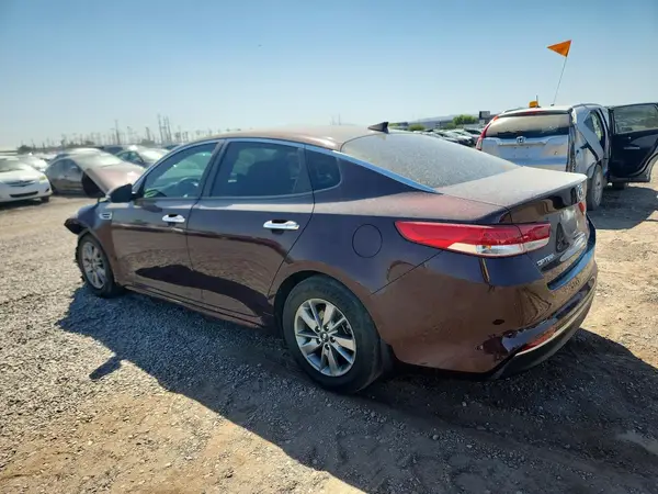 5XXGT4L1XGG010125 2016 KIA OPTIMA - Image 2