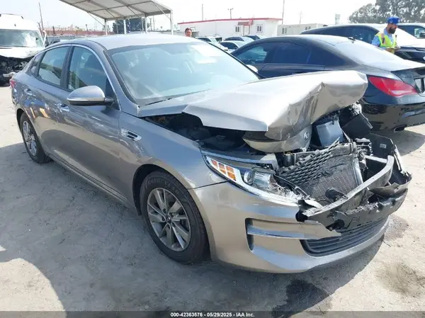 5XXGT4L1XGG066923 2016 KIA OPTIMA - Image 1