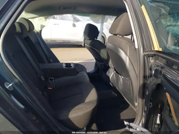 5XXGT4L1XGG079882 2016 KIA OPTIMA - Image 8