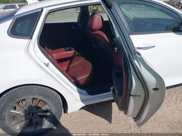 5XXGT4L1XHG169390 2017 KIA OPTIMA - Image 8