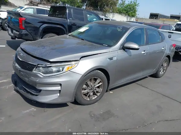 5XXGT4L1XJG248144 2018 KIA OPTIMA - Image 2