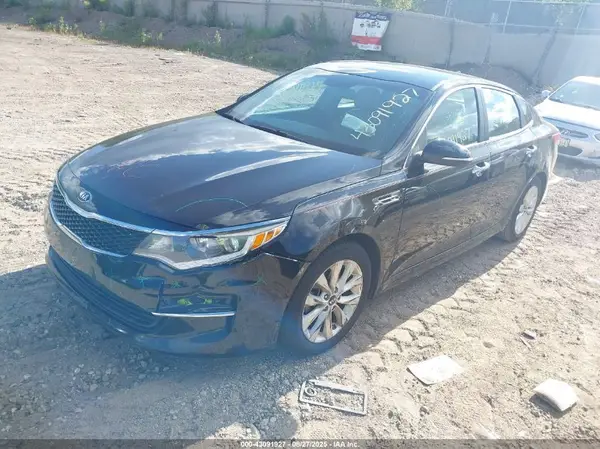 5XXGT4L30GG002021 2016 KIA OPTIMA - Image 2