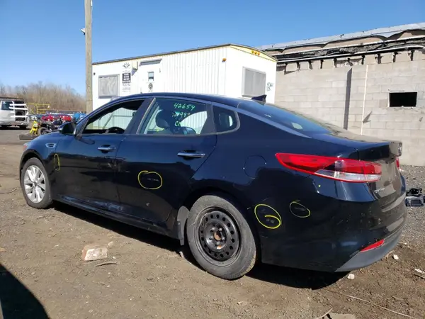 5XXGT4L30GG002276 2016 KIA OPTIMA - Image 2