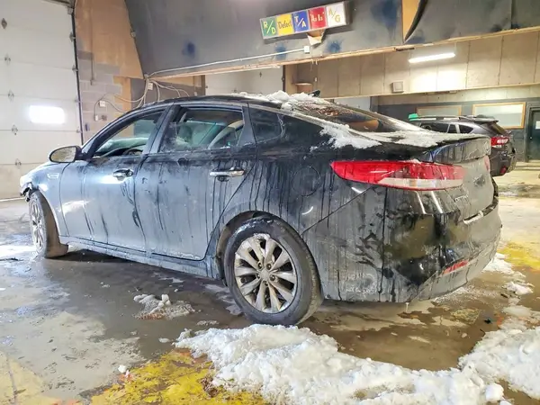 5XXGT4L30GG003864 2016 KIA OPTIMA - Image 2