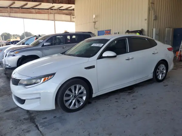 5XXGT4L30GG005355 2016 KIA OPTIMA - Image 1