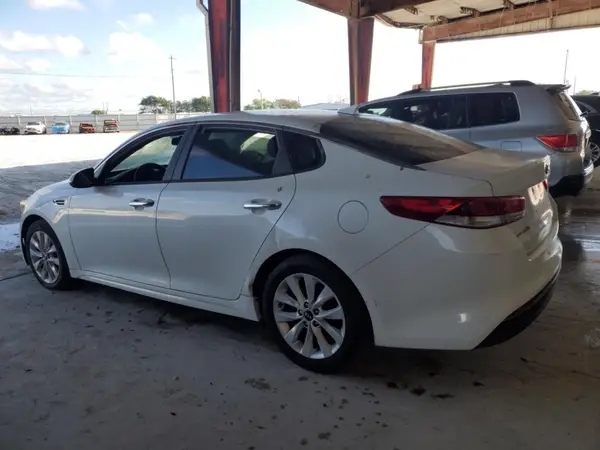 5XXGT4L30GG005355 2016 KIA OPTIMA - Image 2
