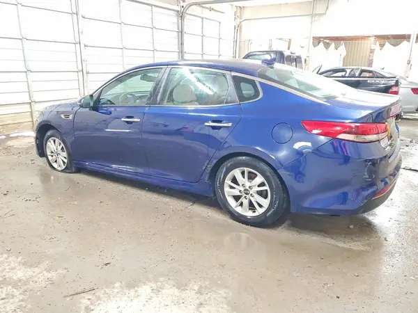 5XXGT4L30GG006621 2016 KIA OPTIMA - Image 2