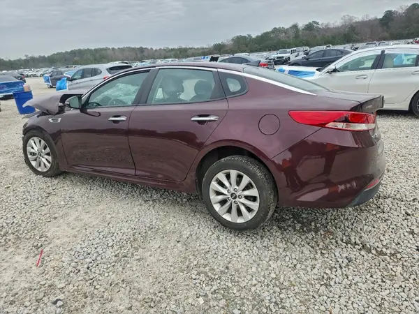 5XXGT4L30GG008370 2016 KIA OPTIMA - Image 2