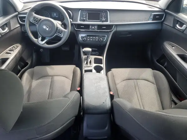 5XXGT4L30GG009681 2016 KIA OPTIMA - Image 8