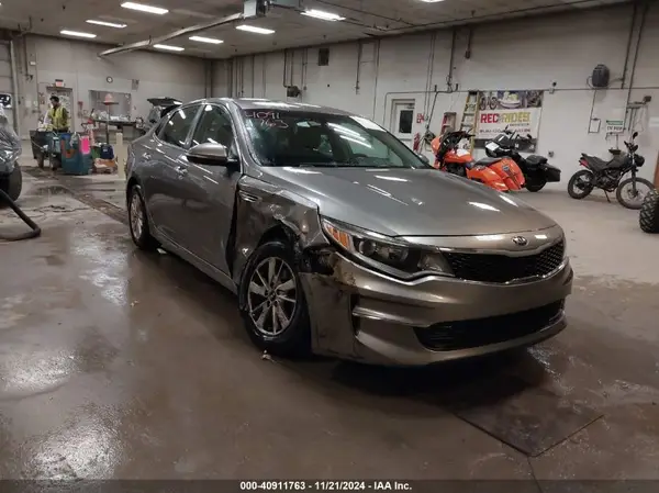 5XXGT4L30GG015741 2016 KIA OPTIMA - Image 1