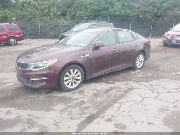 5XXGT4L30GG016887 2016 KIA OPTIMA - Image 2