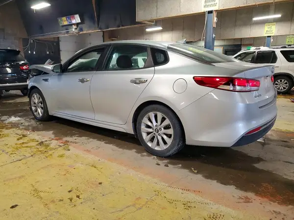 5XXGT4L30GG017280 2016 KIA OPTIMA - Image 2