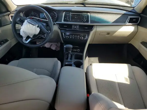 5XXGT4L30GG017859 2016 KIA OPTIMA - Image 8